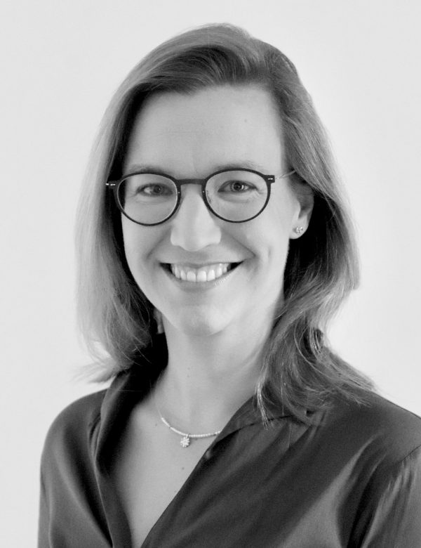 Elena brings a comprehensive and holistic perspective to all topics with a strong medical focus. Her broad clinical understanding makes her an essential contributor to our development activities, ensuring that medical relevance and patient needs remain at the center of our innovation process.